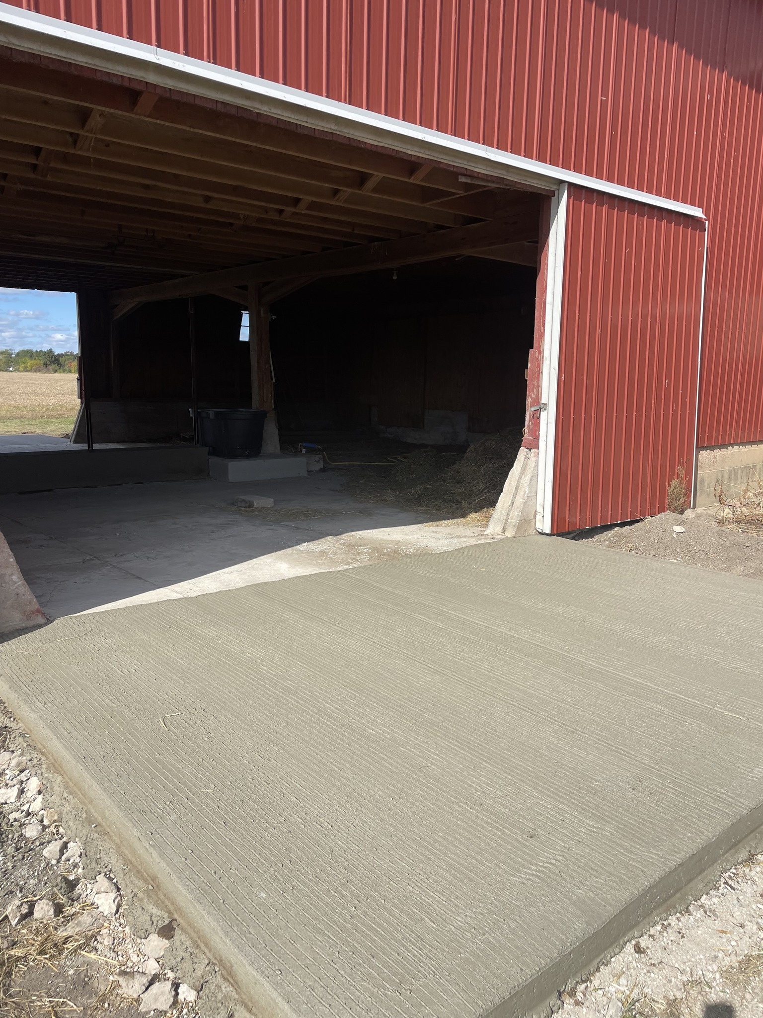 Engineered Concrete Solution for Livestock Barn Operations - Image 3
